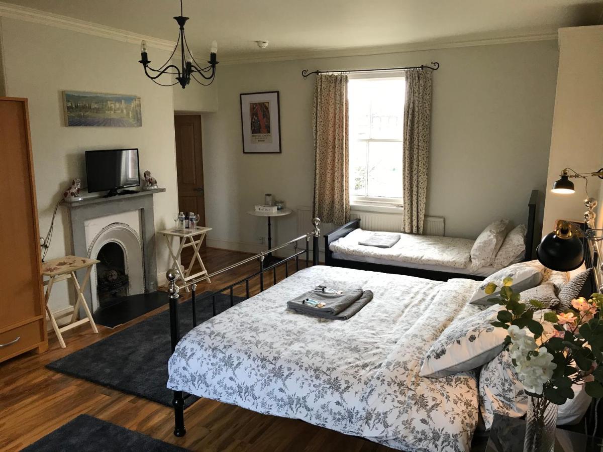 The Hollies Bed & Breakfast South Kilworth Exterior photo